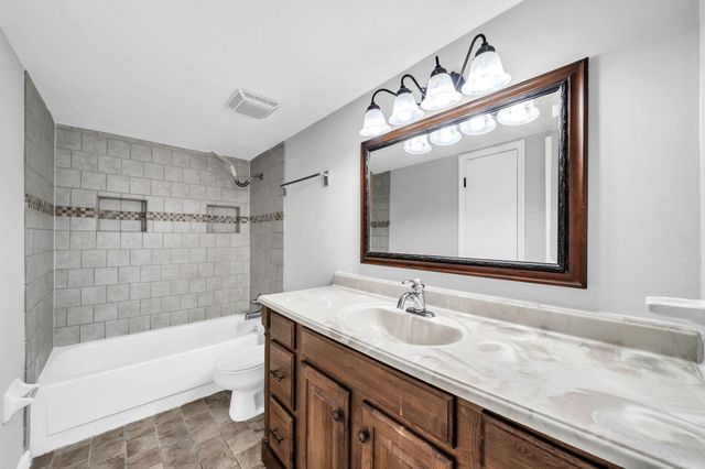 615 Colonial Drive UNIT 1, Fort Walton Beach, FL 32547