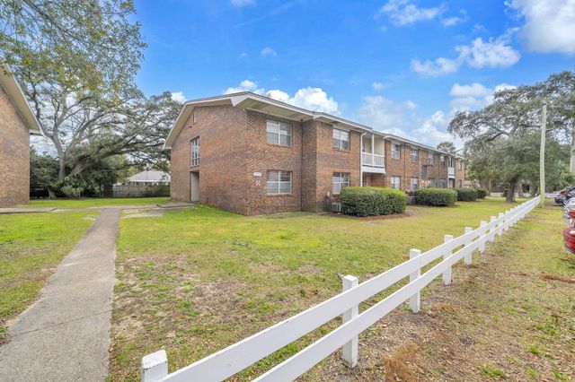 615 Colonial Drive UNIT 1, Fort Walton Beach, FL 32547