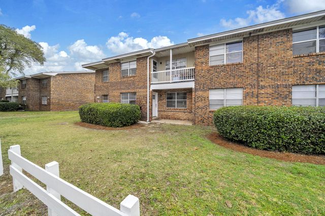 615 Colonial Drive UNIT 1, Fort Walton Beach, FL 32547