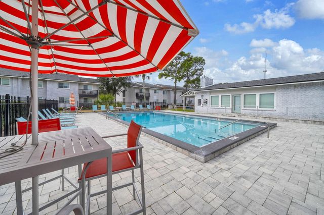 615 Colonial Drive UNIT 1, Fort Walton Beach, FL 32547