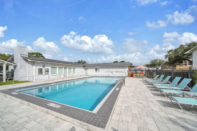 615 Colonial Drive UNIT 1, Fort Walton Beach, FL 32547