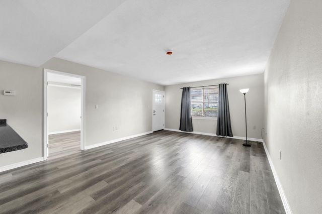 615 Colonial Drive UNIT 1, Fort Walton Beach, FL 32547