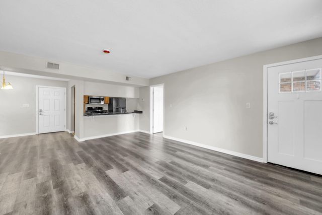 615 Colonial Drive UNIT 1, Fort Walton Beach, FL 32547