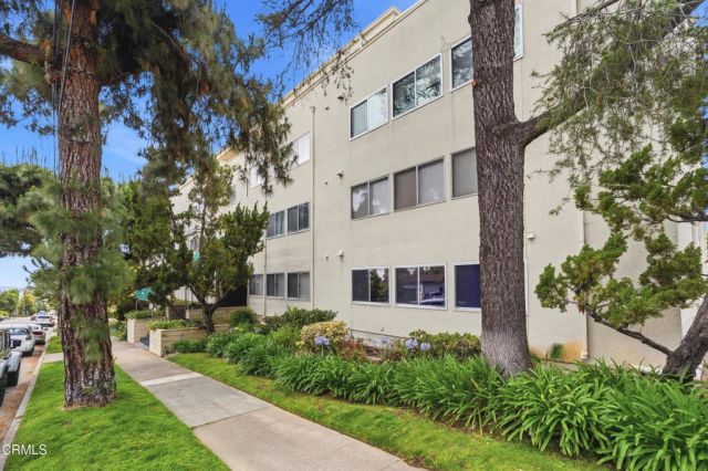1015 N Michillinda Avenue 304, Pasadena, CA 91107