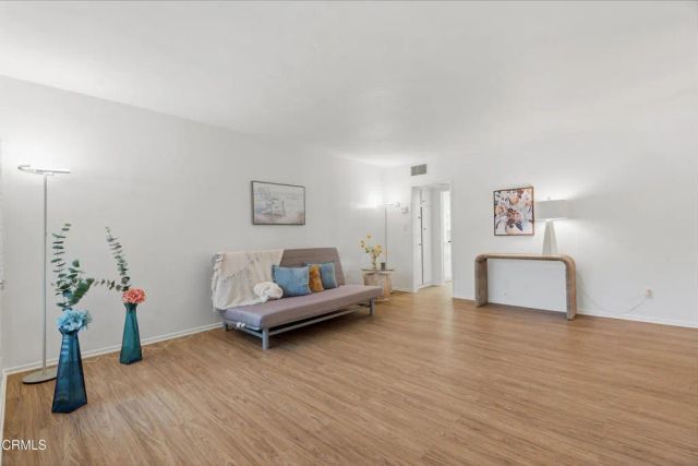 1015 N Michillinda Avenue 304, Pasadena, CA 91107