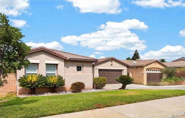 603 E Omar St, Banning, CA 92220