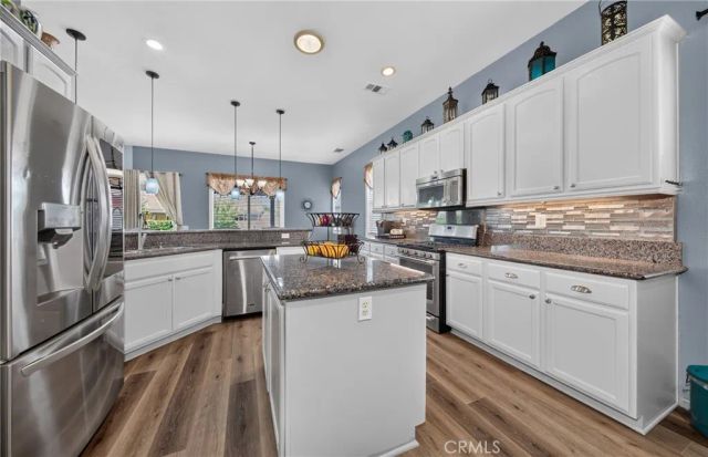 603 E Omar St, Banning, CA 92220