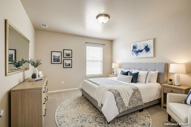 909 E Carolyn Ridge Road, Norman, OK 73071