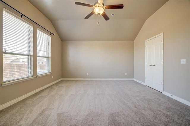 909 E Carolyn Ridge Road, Norman, OK 73071