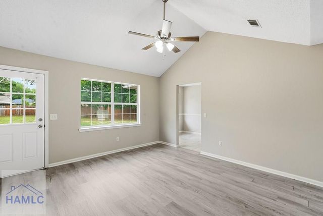 52 Pheasant Way, Hinesville, GA 31313