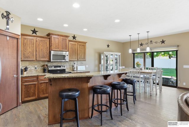 2210 Lola Circle, Bellevue, NE 68147