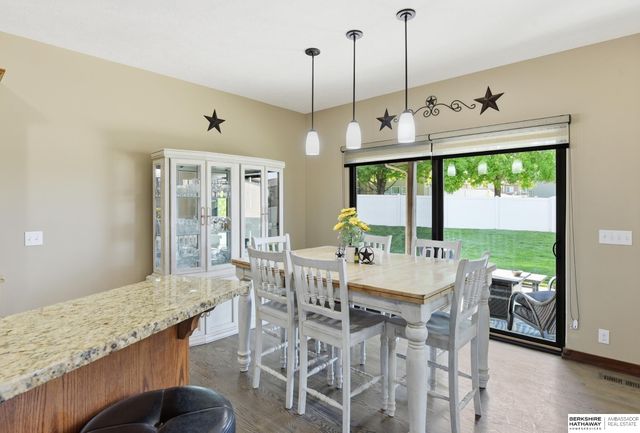 2210 Lola Circle, Bellevue, NE 68147