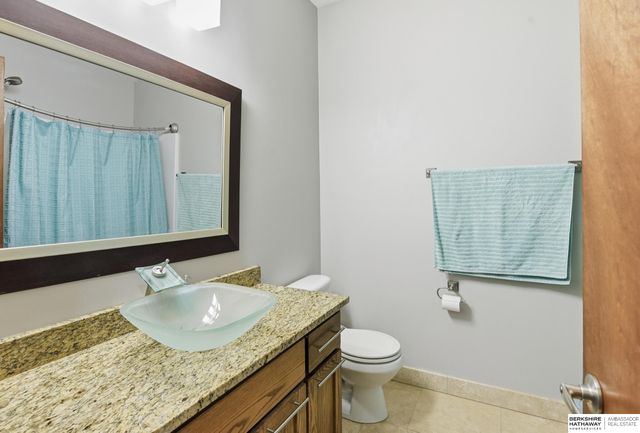 2210 Lola Circle, Bellevue, NE 68147