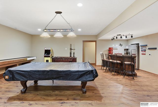 2210 Lola Circle, Bellevue, NE 68147