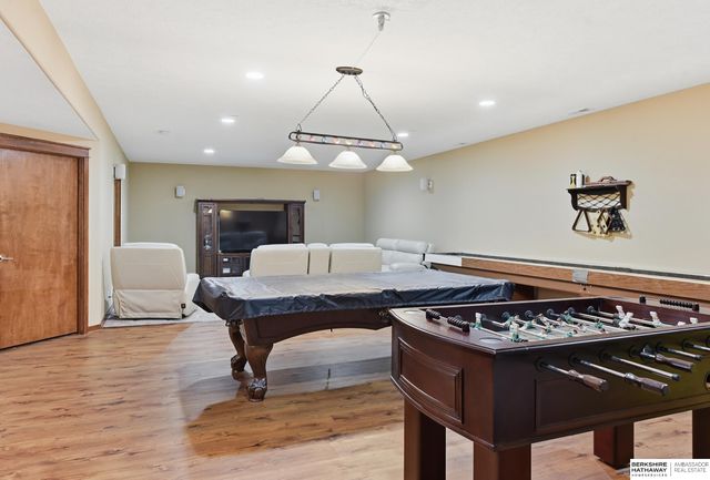 2210 Lola Circle, Bellevue, NE 68147