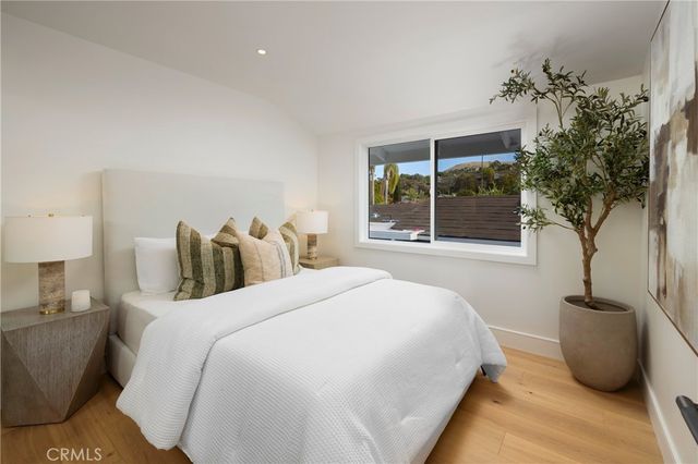 19281 Sierra Cadiz, Irvine, CA 92603