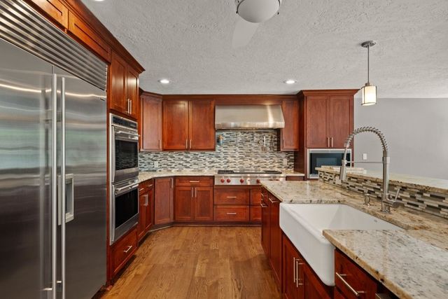 4609 Inwood Road, Fort Worth, TX 76109