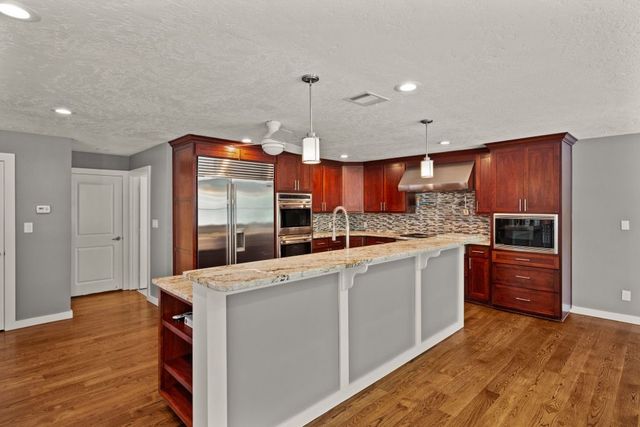 4609 Inwood Road, Fort Worth, TX 76109