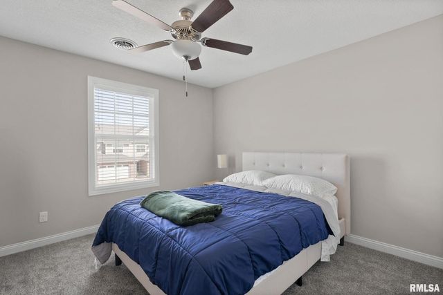 4434 W SLATE CREEK Drive, Bettendorf, IA 52722