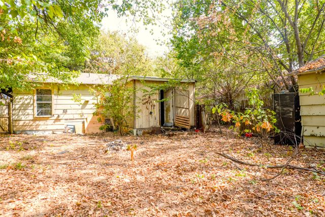 2832 Milam Street, Fort Worth, TX 76112