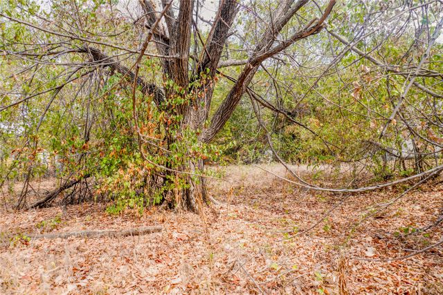 2832 Milam Street, Fort Worth, TX 76112