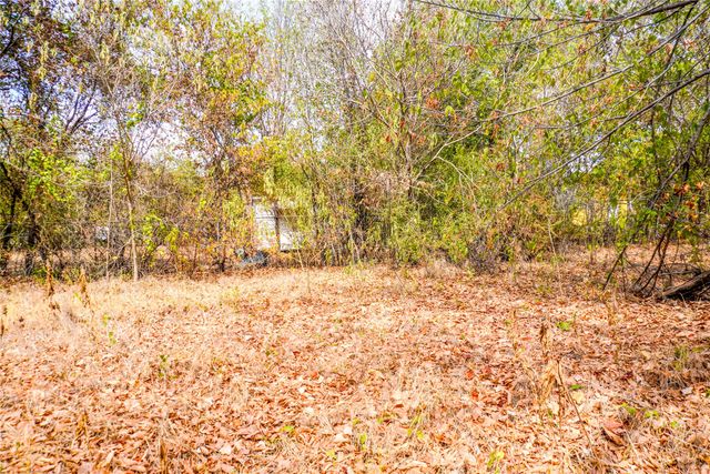 2832 Milam Street, Fort Worth, TX 76112