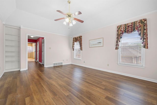 6845 BAUDETTE DR, Bartlett, TN 38135