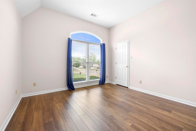 6845 BAUDETTE DR, Bartlett, TN 38135