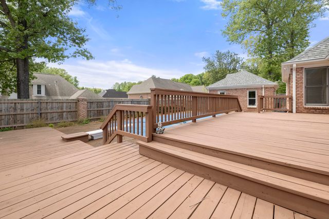 6845 BAUDETTE DR, Bartlett, TN 38135