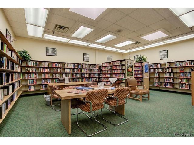 605 S Clinton St 5A, Denver, CO 80247