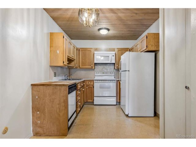 605 S Clinton St 5A, Denver, CO 80247