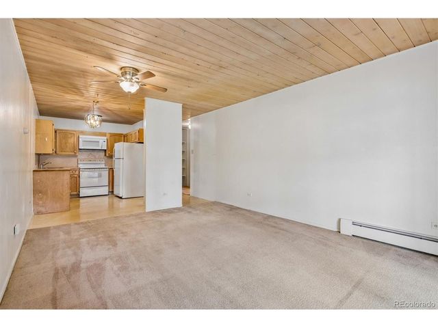 605 S Clinton St 5A, Denver, CO 80247