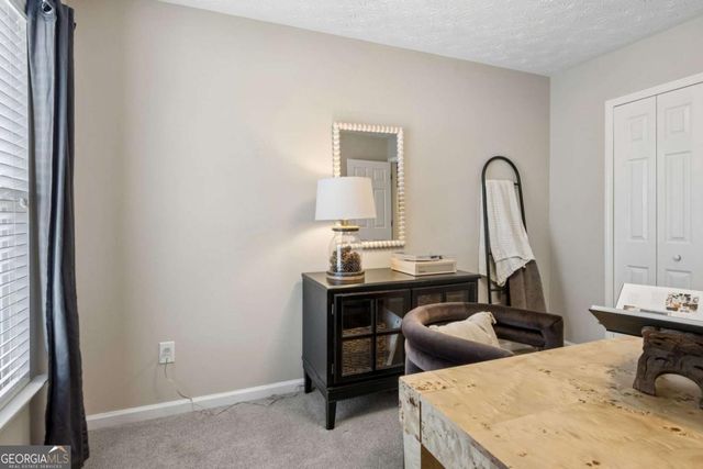 6608 Splashwater Drive, Flowery Branch, GA 30542