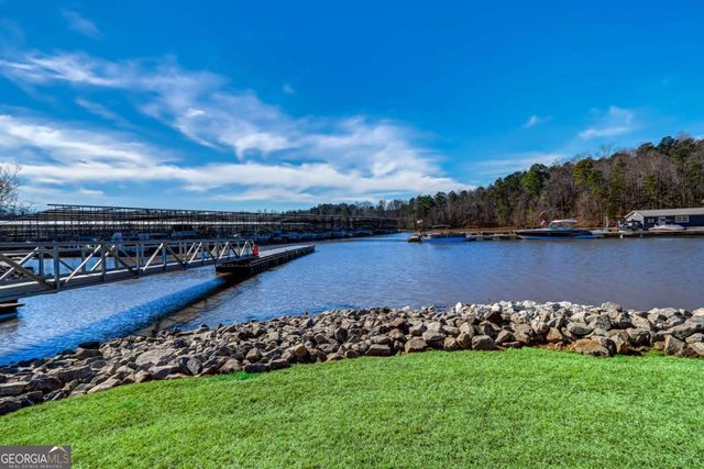 6608 Splashwater Drive, Flowery Branch, GA 30542
