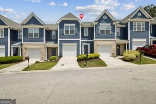 6608 Splashwater Drive, Flowery Branch, GA 30542