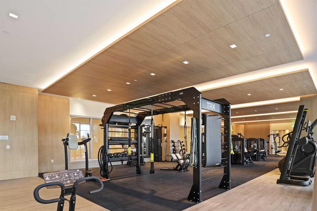 220 Lake Shore Drive 2112, Lake Park, FL 33403