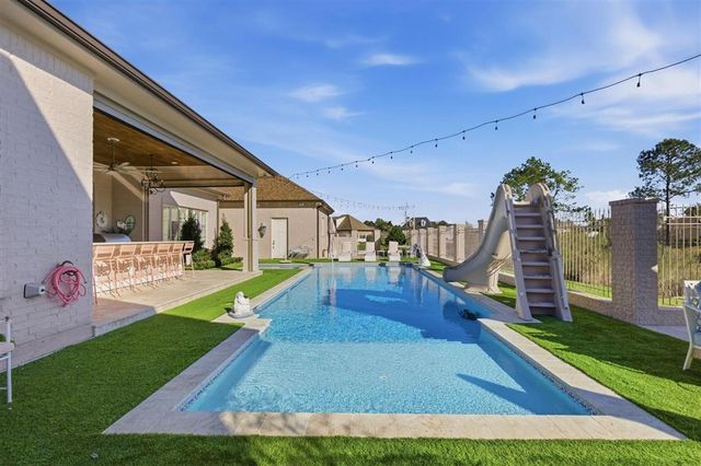 5917 Sawgrass Court, Lake Charles, LA 70605