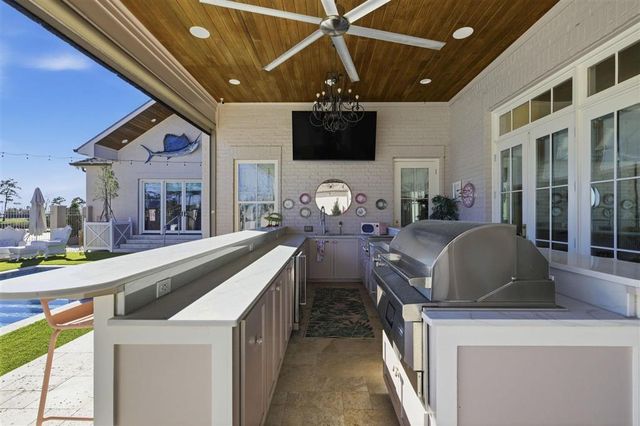 5917 Sawgrass Court, Lake Charles, LA 70605