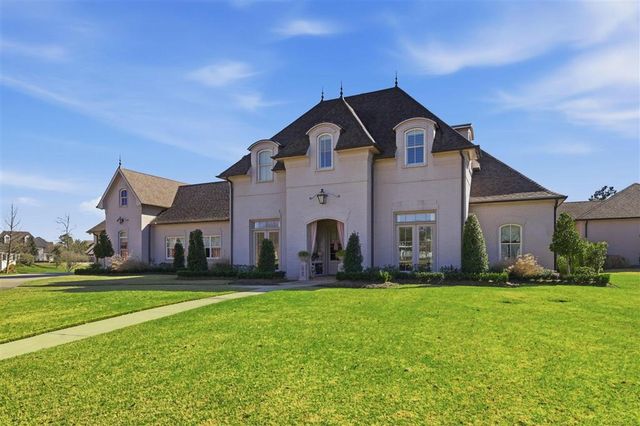 5917 Sawgrass Court, Lake Charles, LA 70605