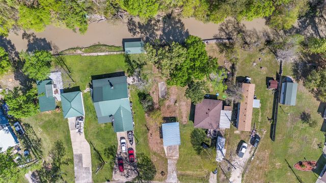 662 Tallow Street, Onalaska, TX 77360