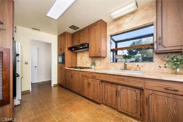 5796 Guatemala, Buena Park, CA 90620