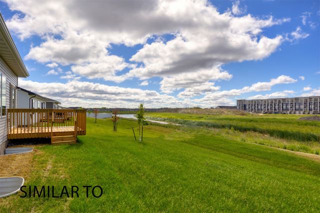 9624 Thorton Drive, Johnston, IA 50131