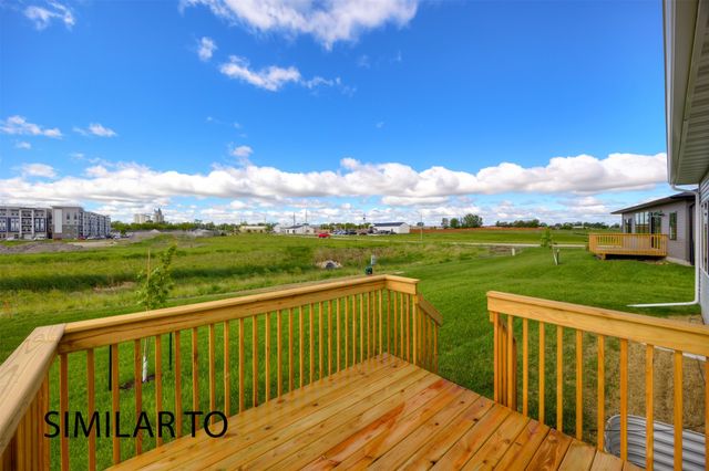 9624 Thorton Drive, Johnston, IA 50131