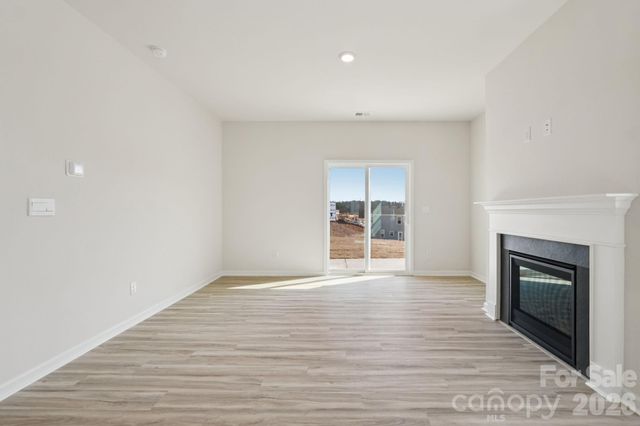 3844 Maxwell Henry Lane NW, Conover, NC 28613