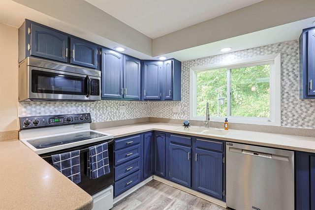8840 Mary Ingles HWY, California, KY 41007