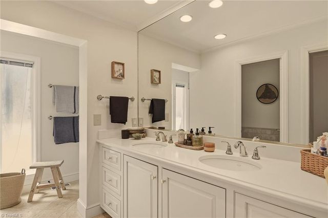 930 Wellington Road, Winston-salem, NC 27106