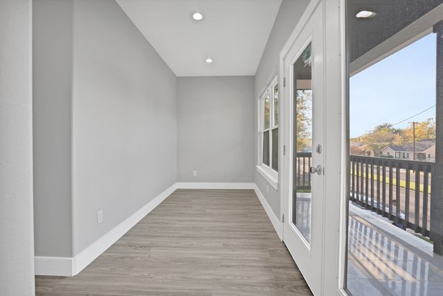 1636 Elsie Faye Heggins Street, Dallas, TX 75215