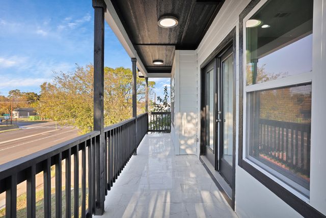 1636 Elsie Faye Heggins Street, Dallas, TX 75215