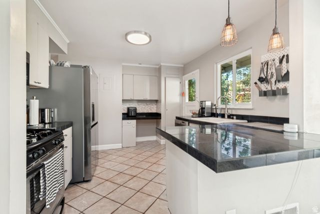 3827 S 2700 E, Salt Lake City, UT 84109