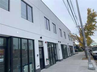 258-04 Hillside Avenue A, Floral Park, NY 11004